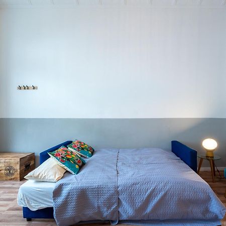 Modern, Central Flat With Workspace Berlin Bagian luar foto