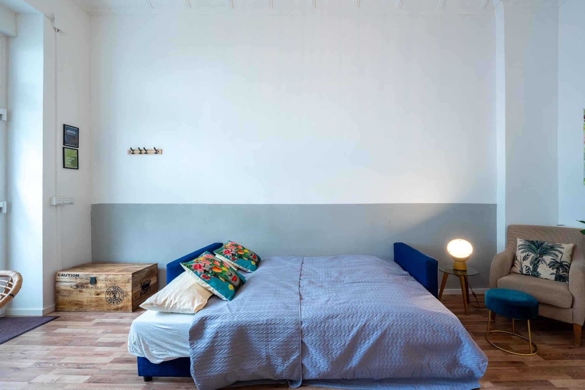 Modern, Central Flat With Workspace Berlin Bagian luar foto